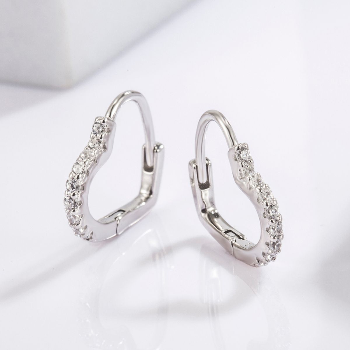 925 Serling Silver Zircon Heart Shape Earrings - NJPH Best Selling 