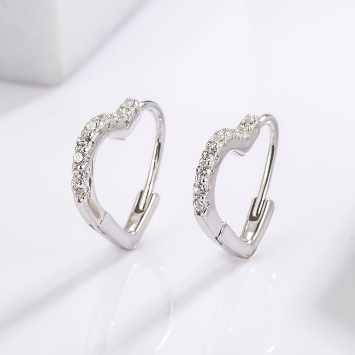 925 Serling Silver Zircon Heart Shape Earrings - NJPH Best Selling 