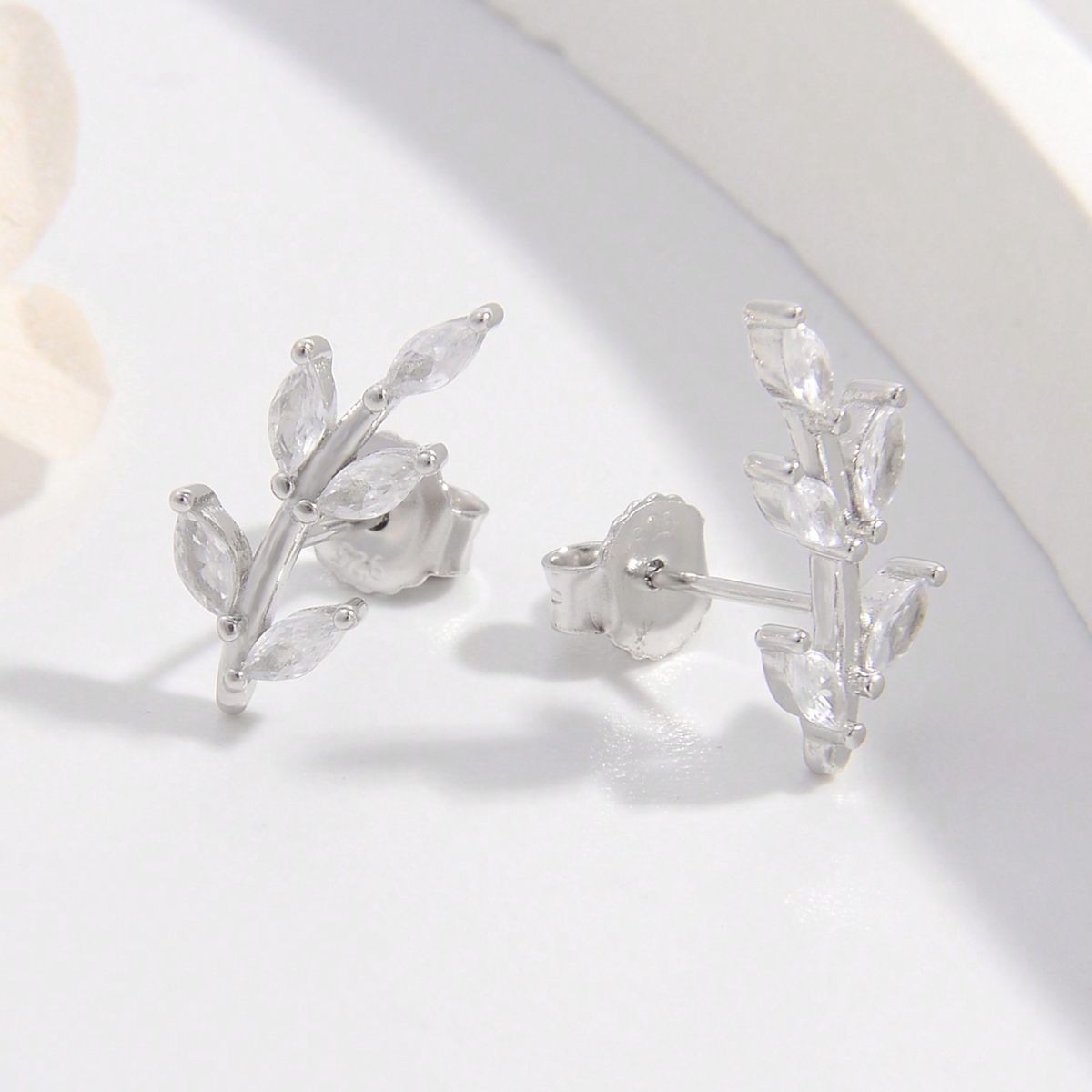 925 Sterling Silver Zircon Leaf Shape Earrings - NJPH Best Selling 