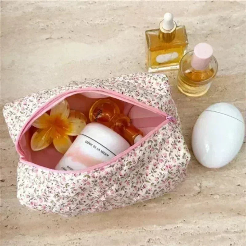 Storage Organizer Floral Puffy Quilted Makeups Bags Flower Printed Cosmetic Pouch Large Travel Cosmetics Bag Makeup Accessory - NJPH Best Selling 