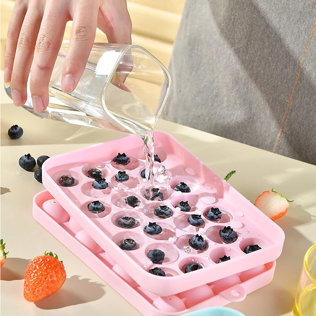 25 Grids Silicone Ice Grid Ball Ice Cube Mold with Cover Ice Storage Box Easy to Demould Bar Home Party Kitchen Tools - NJPH Best Selling 