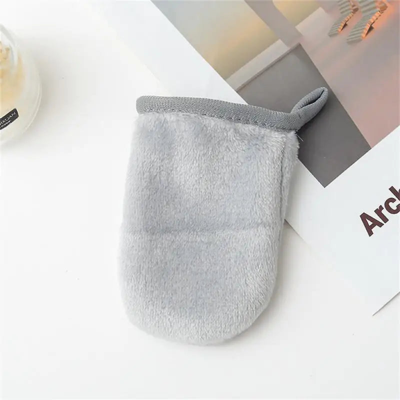 Pieces Professional Microfiber Face Cleansing Gloves Reusable Facial Cloth Pads Makeup Remover Glove Mitts Tool Unisex - NJPH Best Selling 