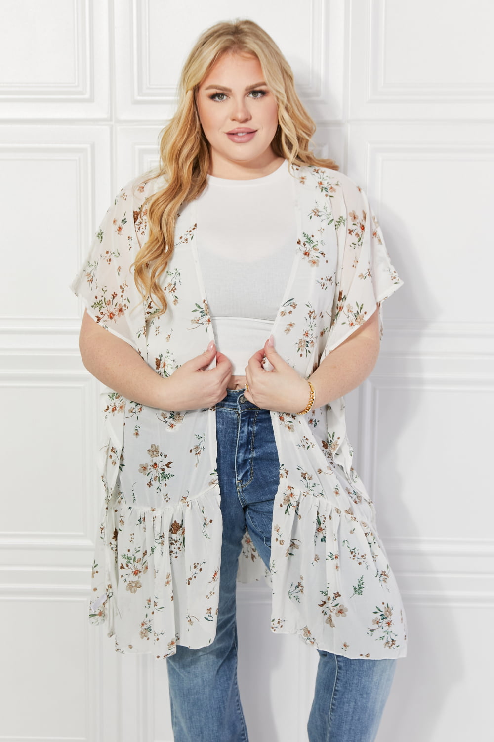 Justin Taylor Meadow of Daisies Floral Kimono - NJPH Best Selling 