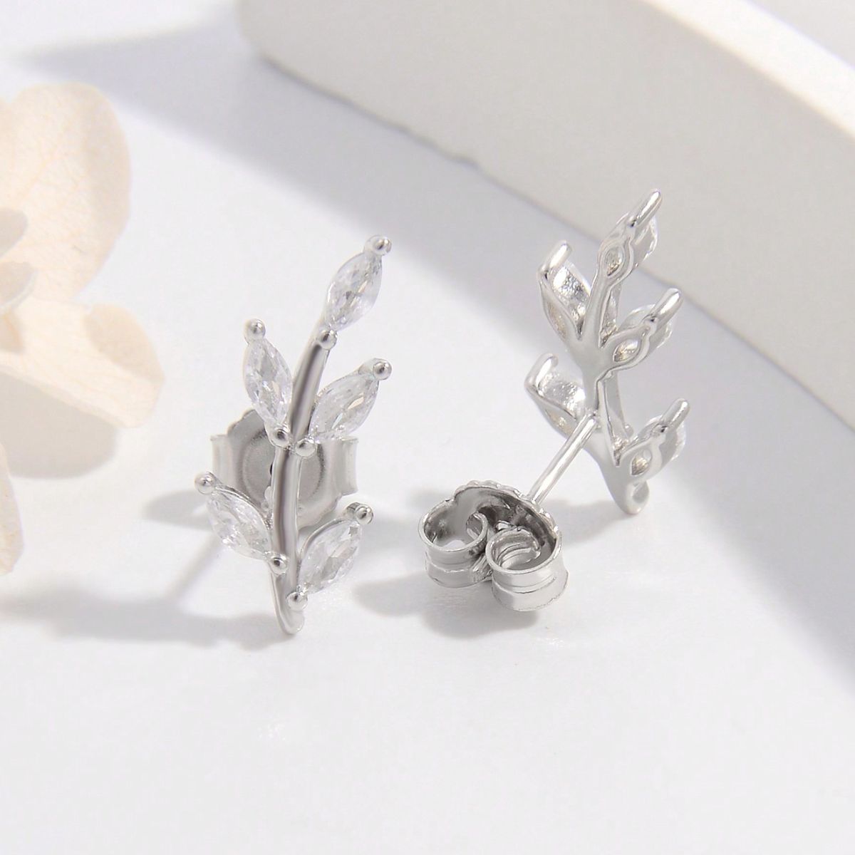 925 Sterling Silver Zircon Leaf Shape Earrings - NJPH Best Selling 